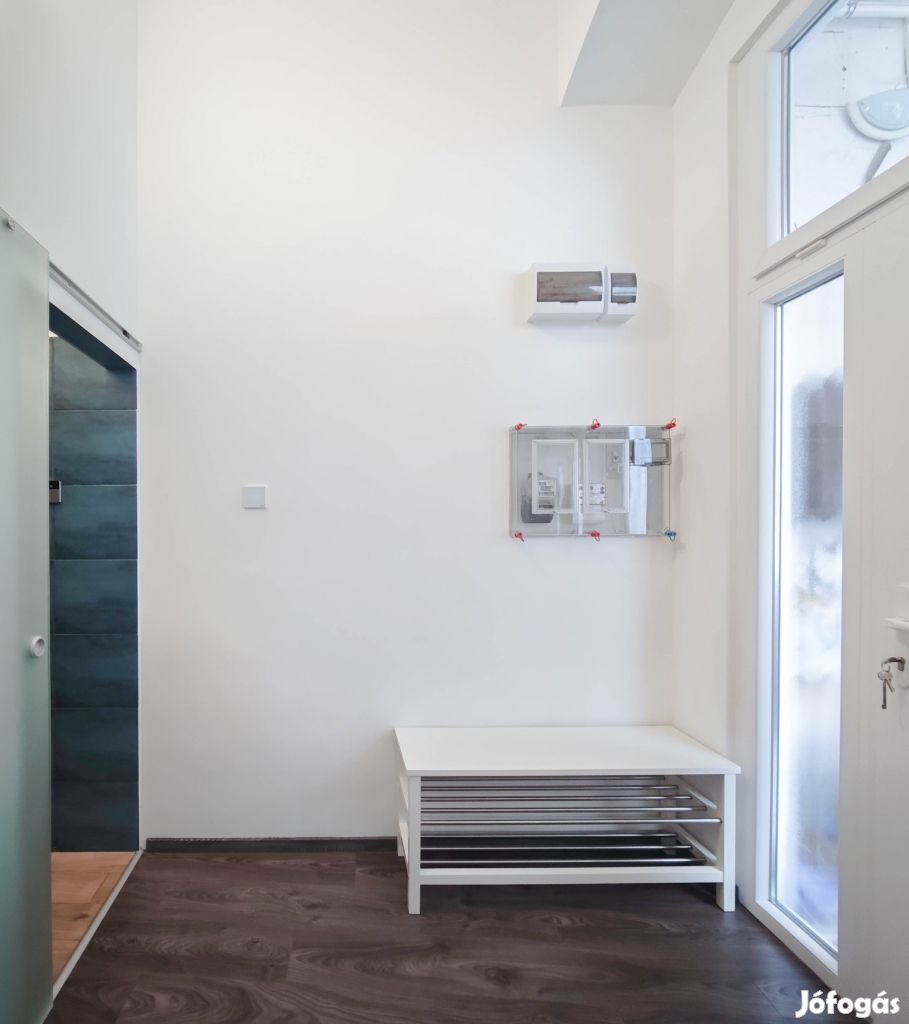 Eladó lakás Budapest 8. ker., Csarnok negyed