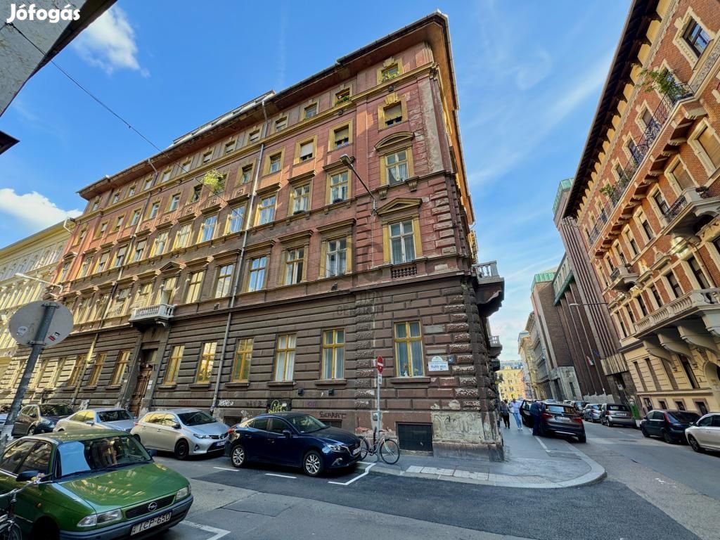 Eladó lakás Budapest 8. ker., Palotanegyed