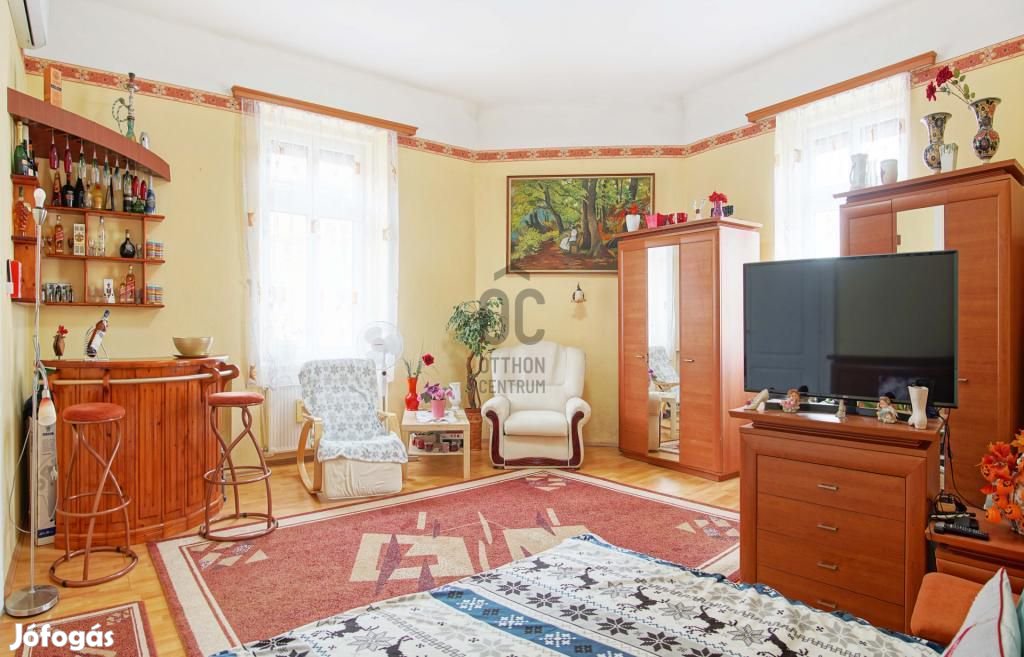 Eladó lakás Budapest 8. ker., Százados negyed