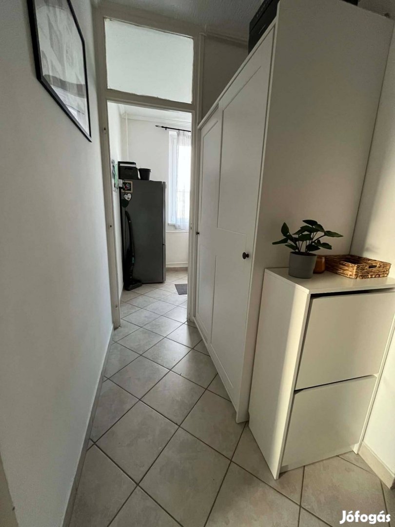 Eladó lakás Dabas