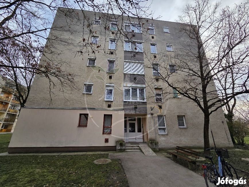 Eladó lakás Gyulán, a Budapest körúton!