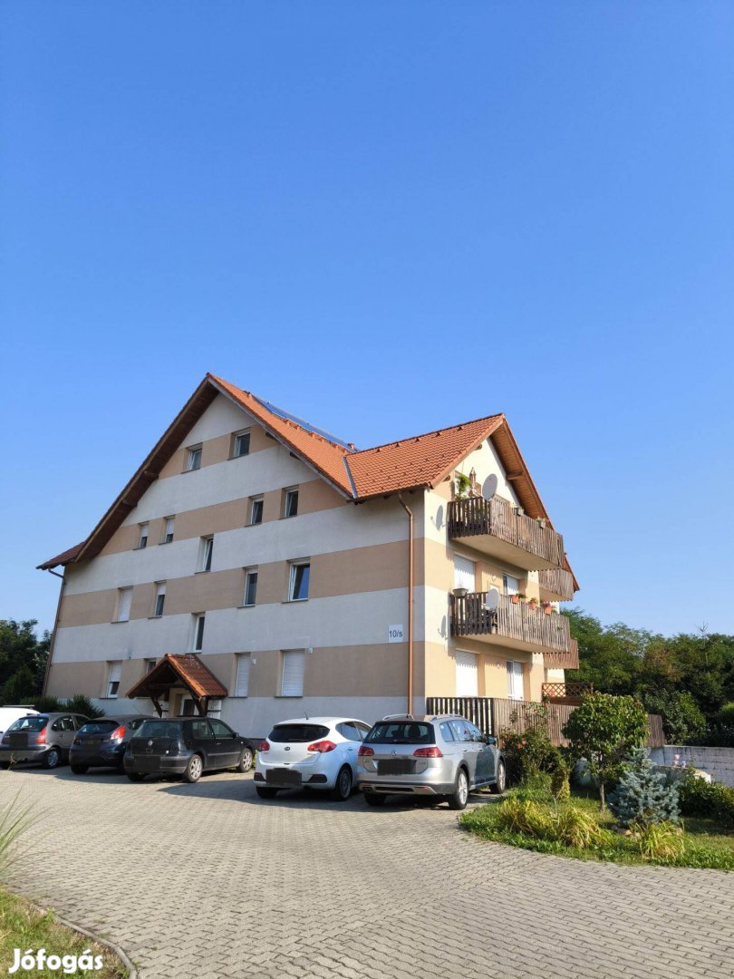 Eladó lakás Sopron