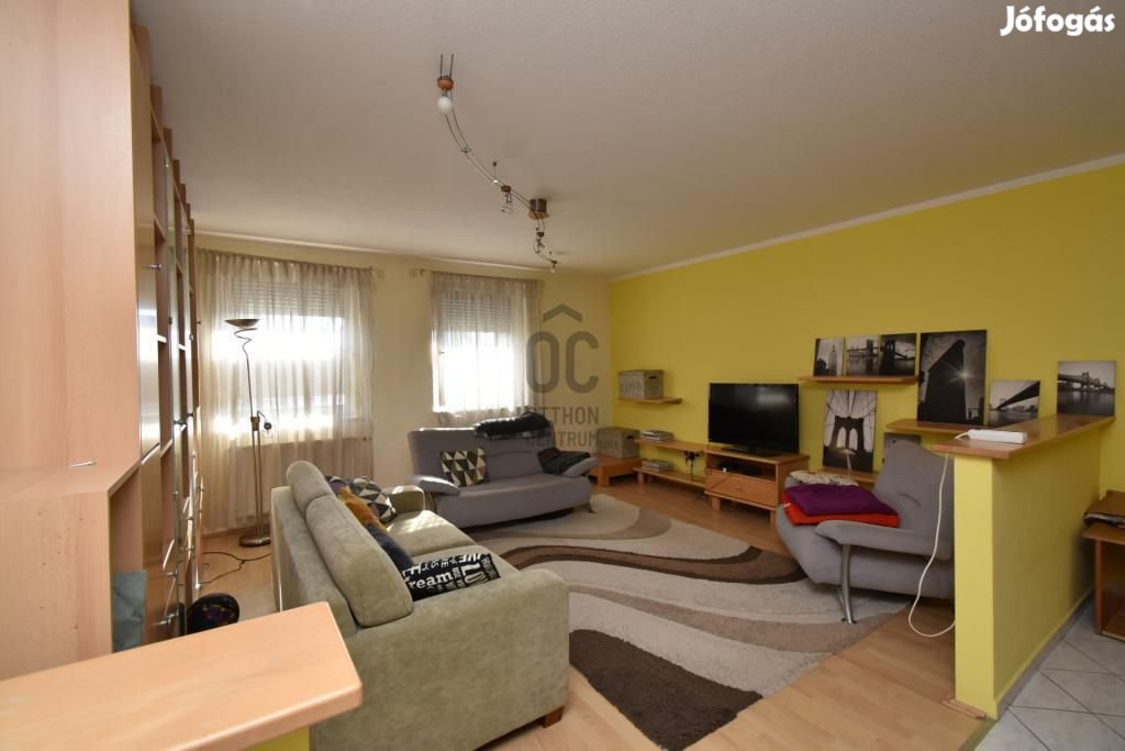 Eladó lakás Zalaegerszeg, Belváros