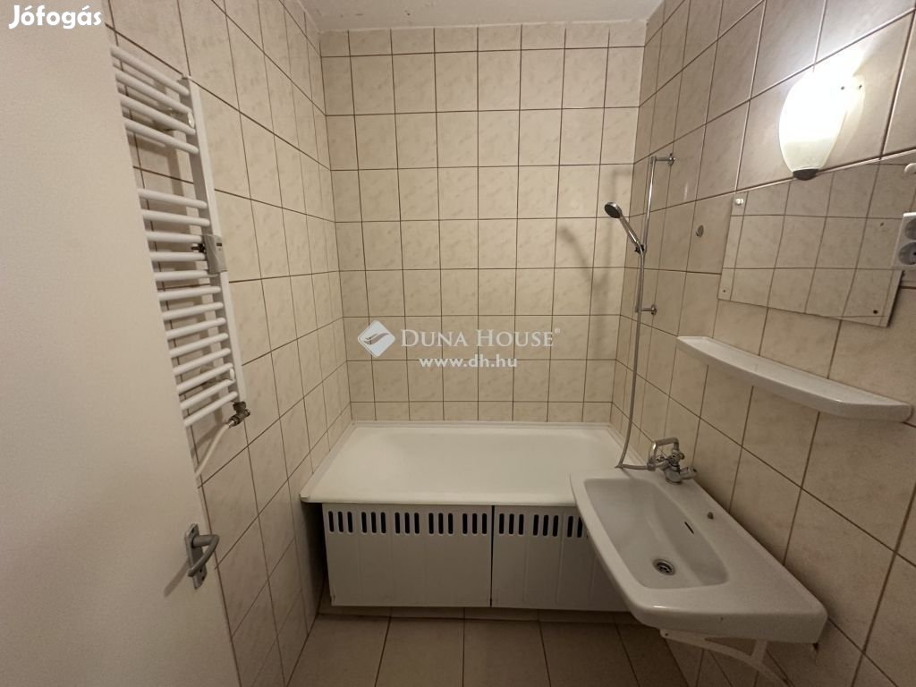 Eladó lakás, Budapest 10. ker.