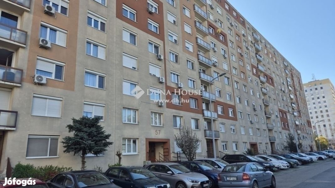 Eladó lakás, Budapest 15. ker.