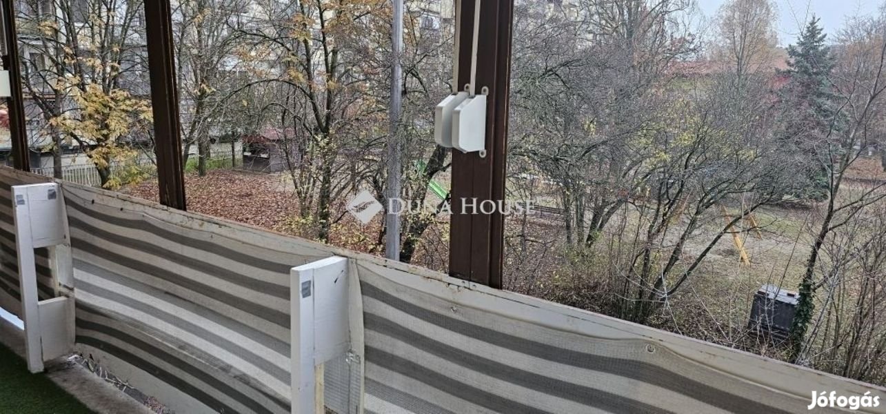 Eladó lakás, Budapest 16. ker.