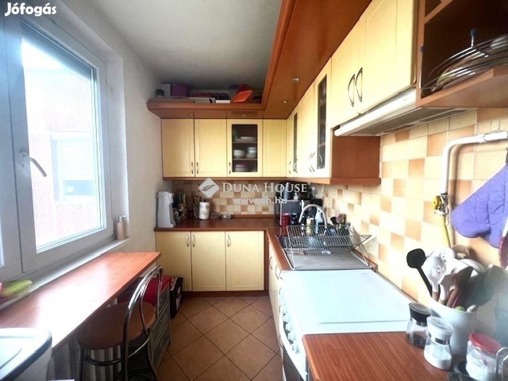 Eladó lakás, Budapest 3. ker., Hatvany Lajos utca