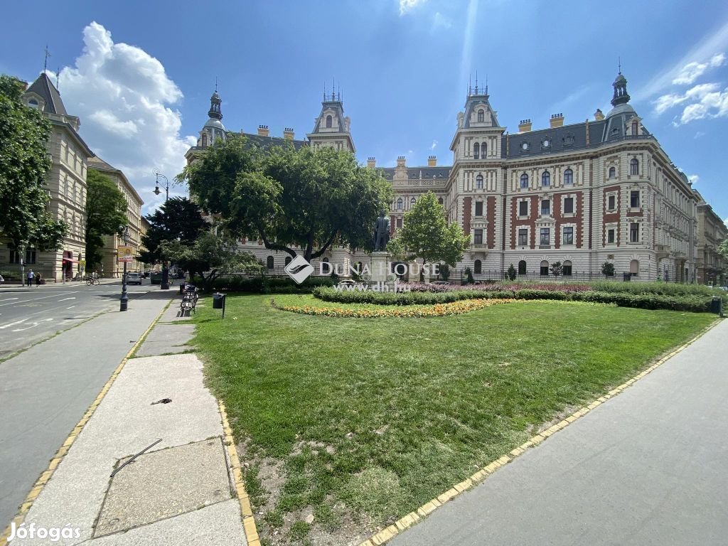 Eladó lakás, Budapest 6. ker.