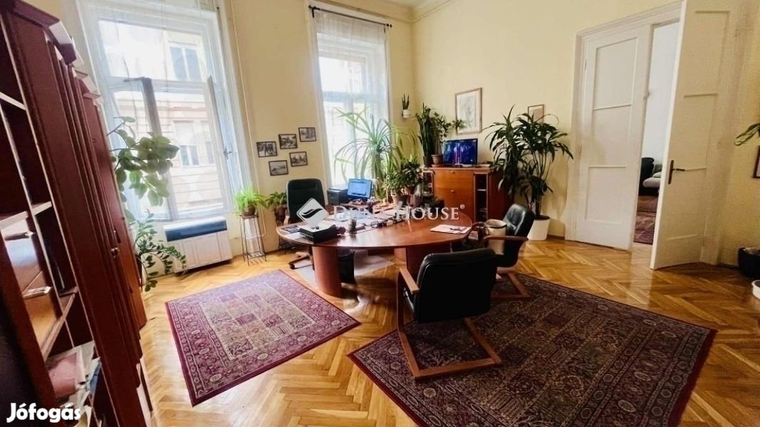 Eladó lakás, Budapest 6. ker.