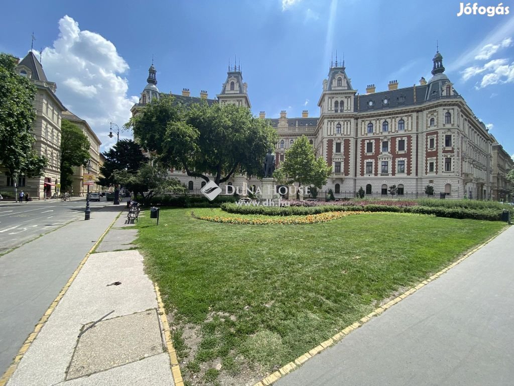 Eladó lakás, Budapest 6. ker.