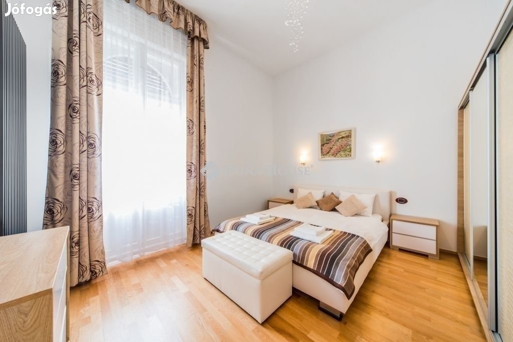 Eladó lakás, Budapest 6. ker.