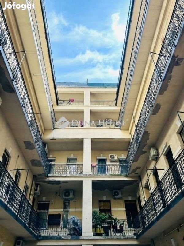 Eladó lakás, Budapest 6. ker.