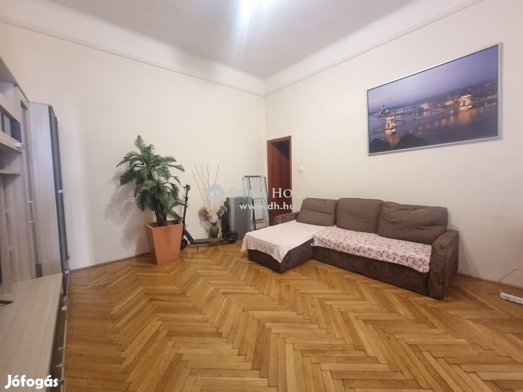 Eladó lakás, Budapest 8. ker.