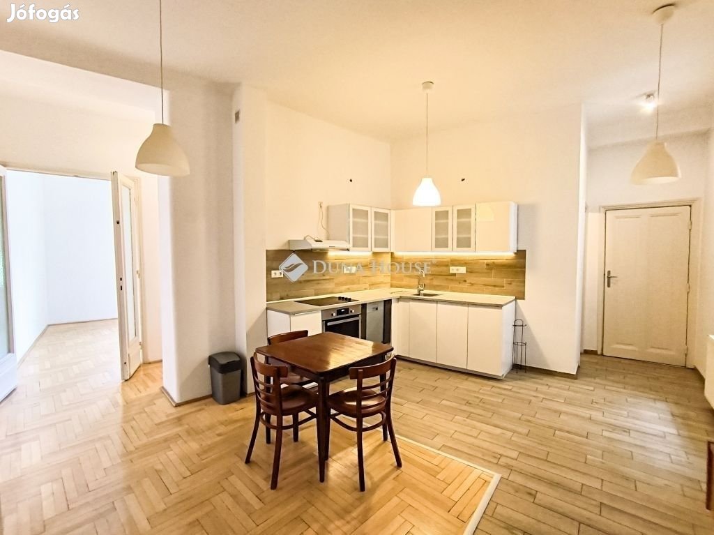 Eladó lakás, Budapest 8. ker.