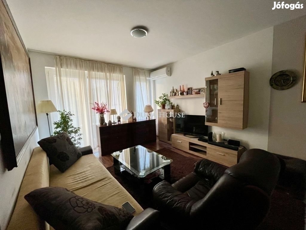 Eladó lakás, Budapest 8. ker.