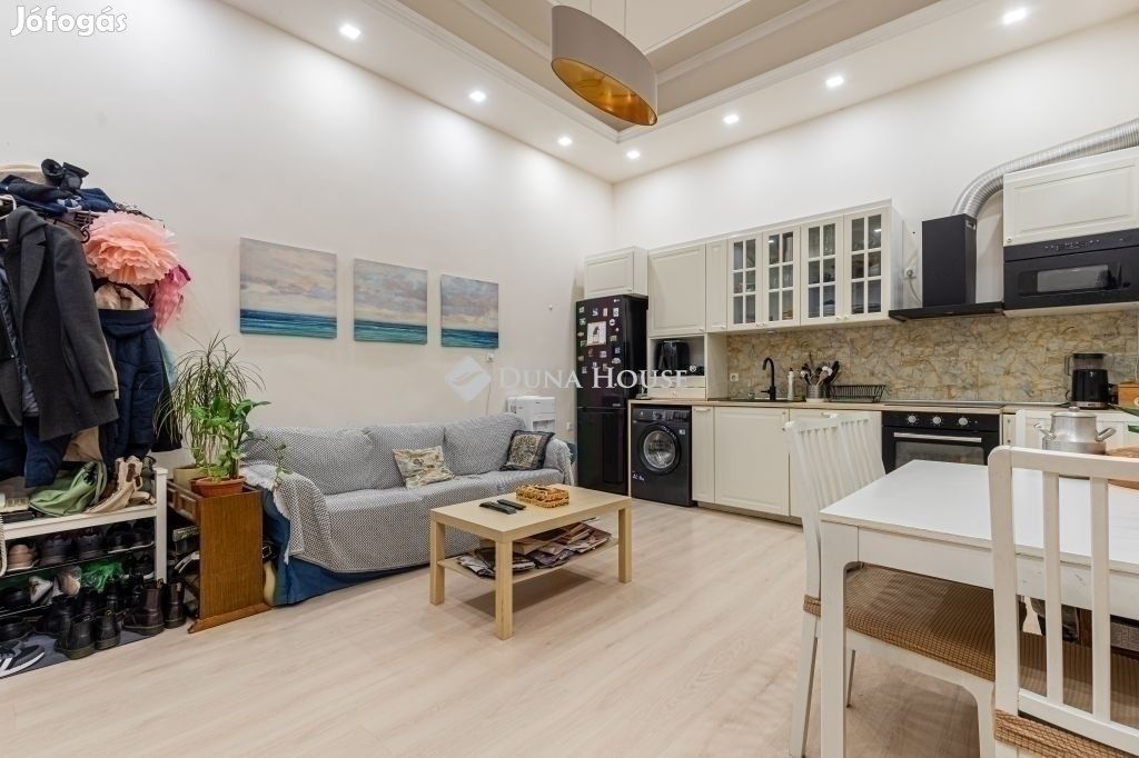 Eladó lakás, Budapest 8. ker.