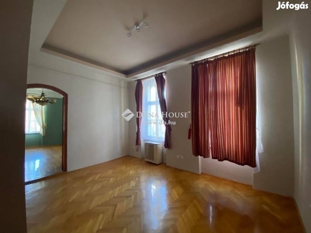 Eladó lakás, Budapest 8. ker.