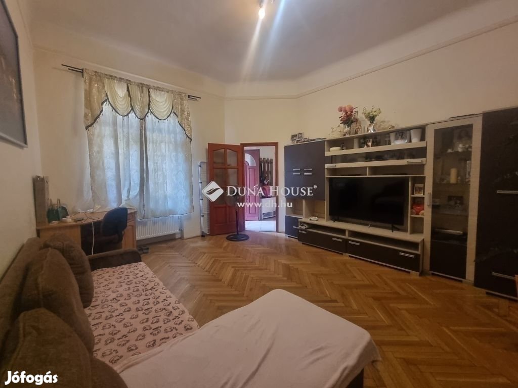 Eladó lakás, Budapest 8. ker.