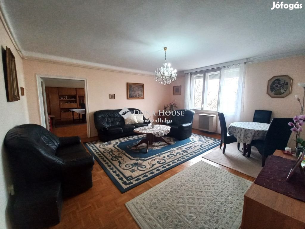 Eladó lakás, Debrecen