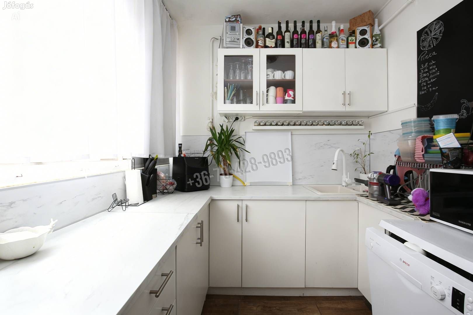 Eladó lakás, Vác Alsóváros, Vám utca, 60000000 Ft, 58 nm