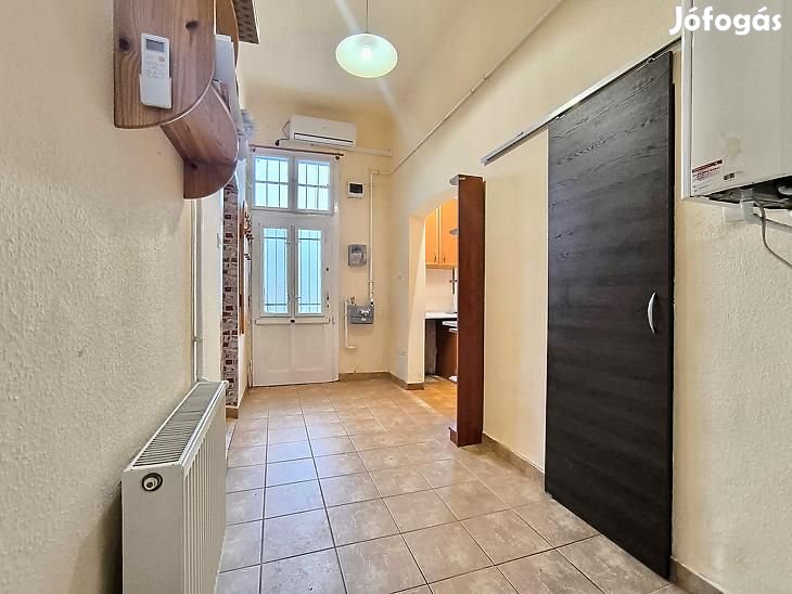 Eladó lakás - Budapest II. kerület, Újlak