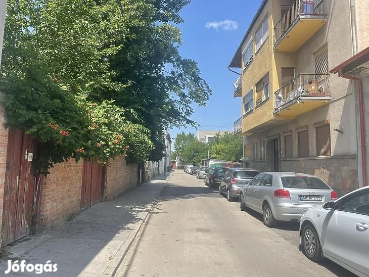 Eladó lakás - Budapest IV. kerület, Lőrinc utca