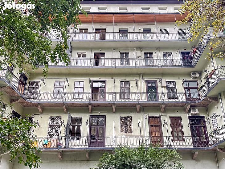 Eladó lakás - Budapest VIII. kerület, Baross utca