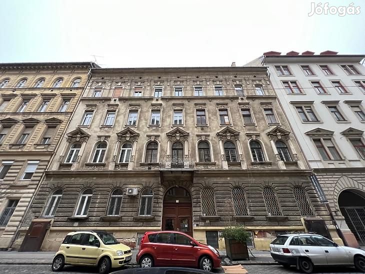 Eladó lakás - Budapest VI. kerület, Csengery utca