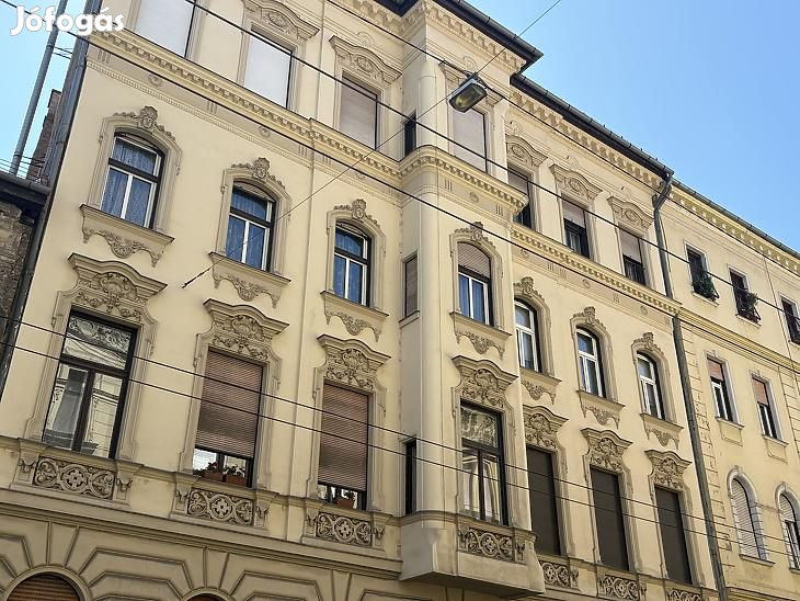 Eladó lakás - Budapest VI. kerület, Izabella utca