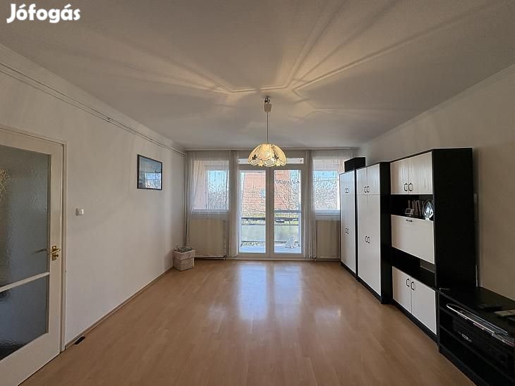 Eladó lakás - Szentendre