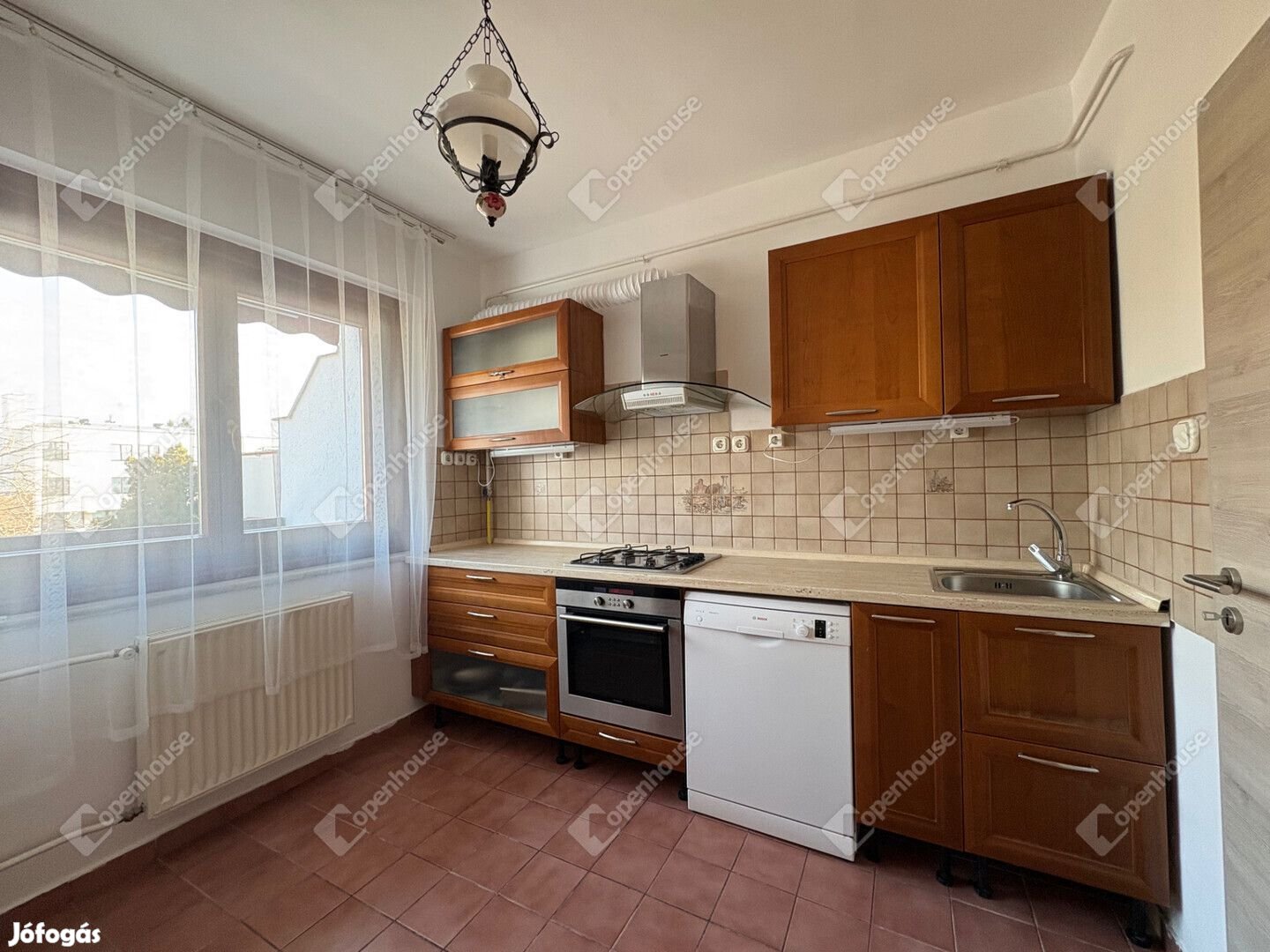 Eladó lakás a Nagyerdő szomszédságában!