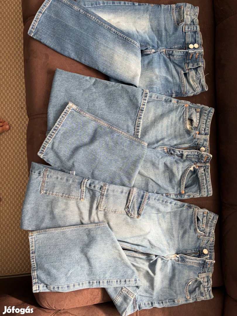 Eladó lány 146 farmerek