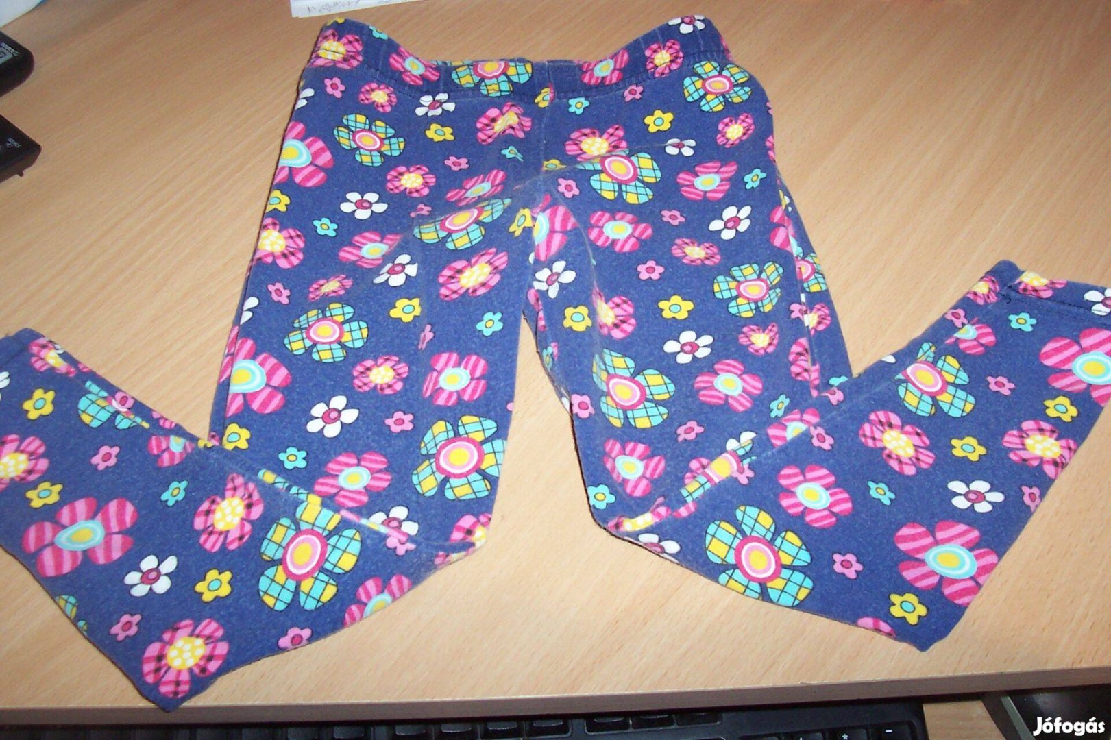 Eladó leggings