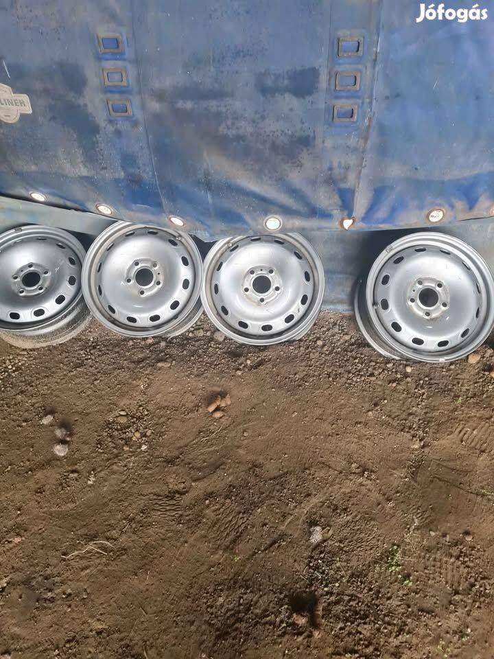 Eladó lemezfelni R 16