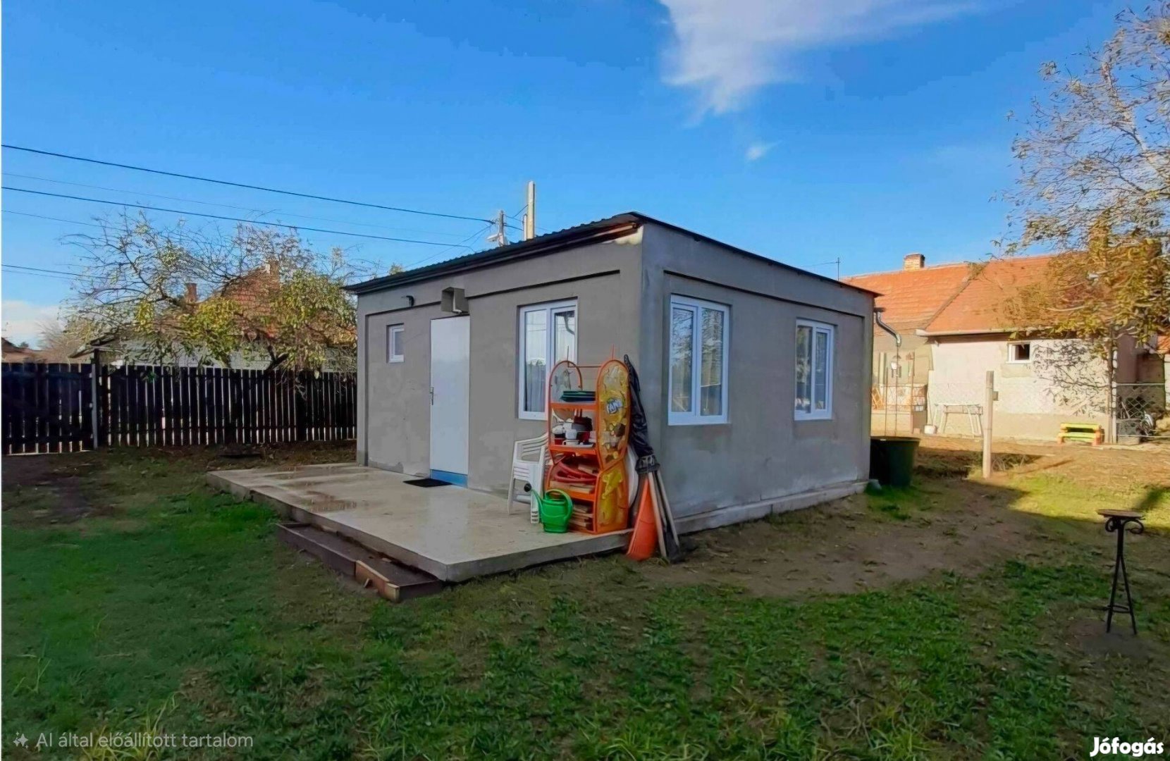 Eladó másfél szobás, bútorozott mobilház