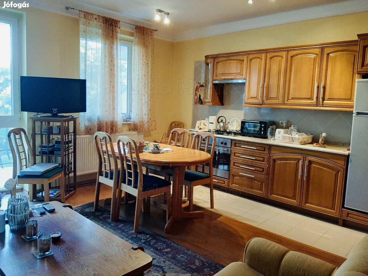 Eladó mediterrán hangulatú kétszobás lakás Balatonfüred