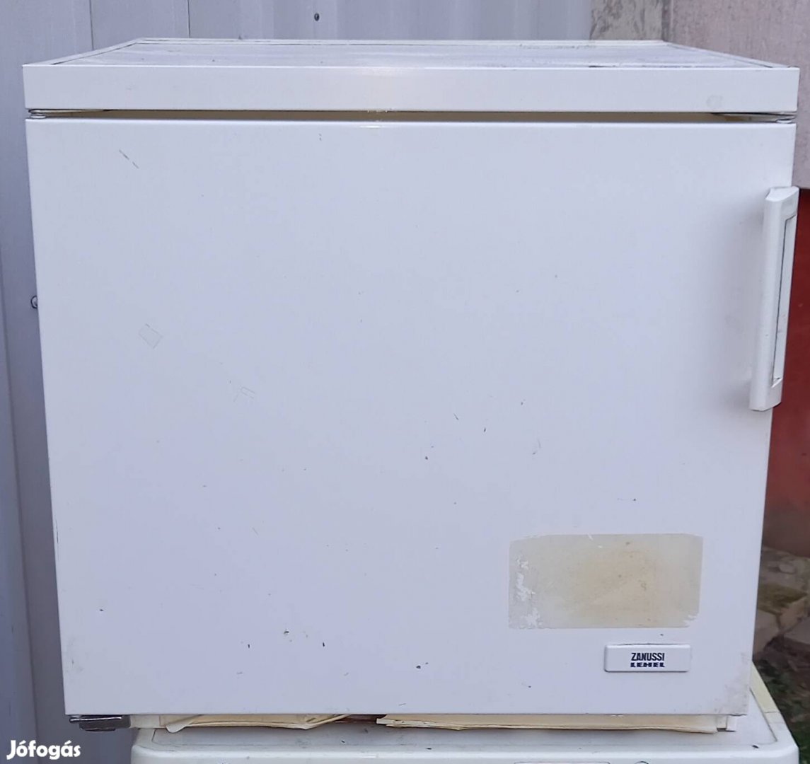 Eladó mini fagyasztó. 62 L