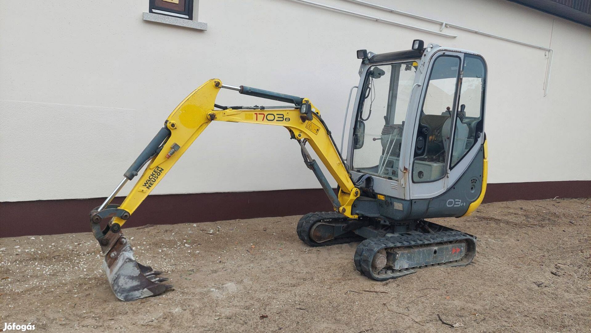 Eladó minikotró Wacker Neuson 1703