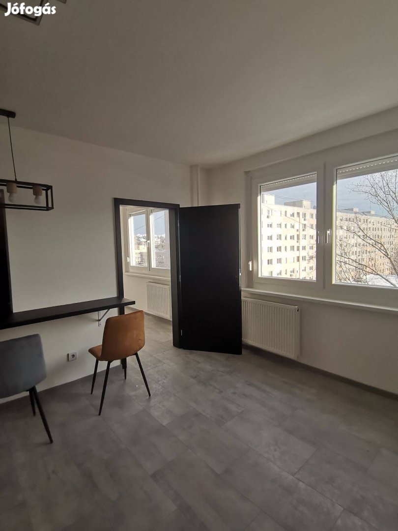Eladó miskolci 1,5 szobás felújított lakás