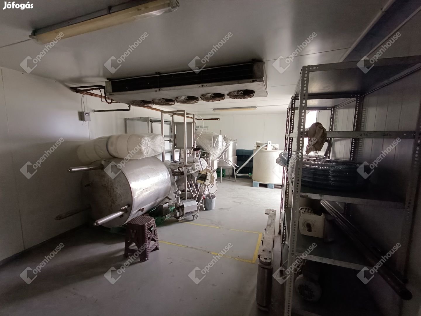 Eladó modern tejüzem - EU-s szabványnak megfelelő