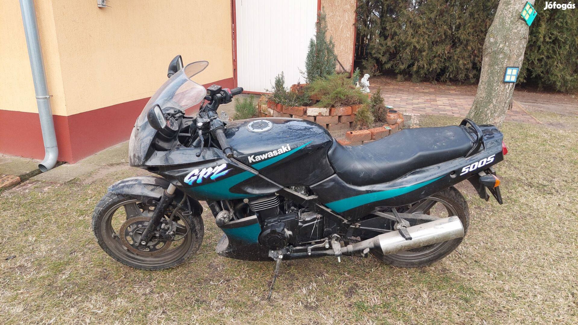 Eladó motor Kawasaki Gpz 500S