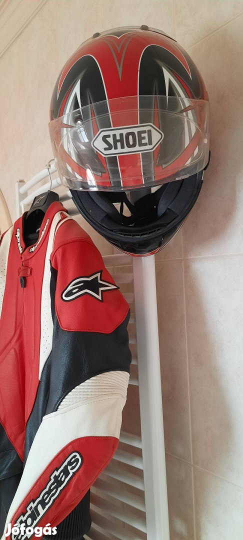 Eladó motoros bukósisak