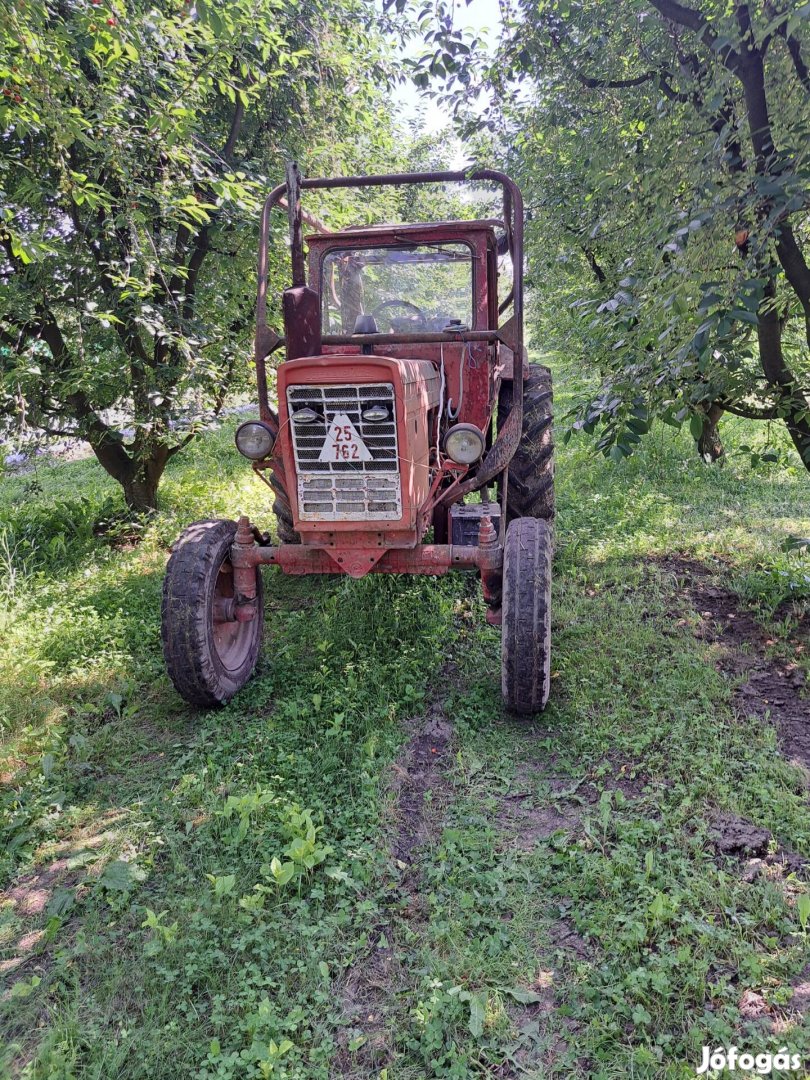 Eladó mtz 50/80 papírok nélkül 