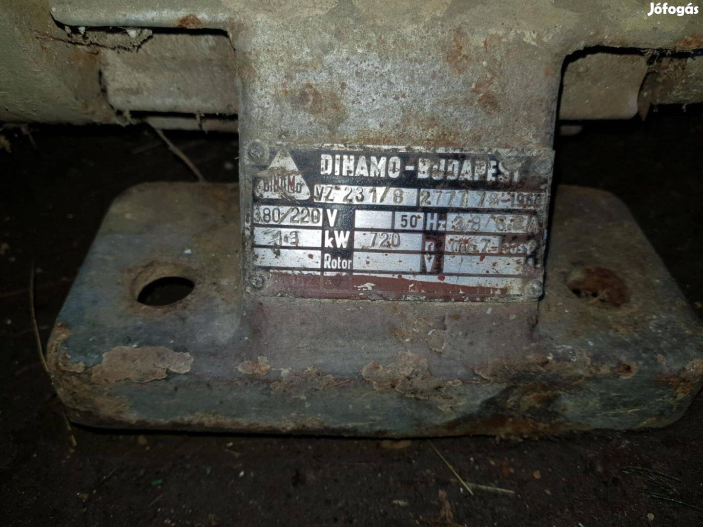 Eladó nagy villanymotor Dinamo Budapest