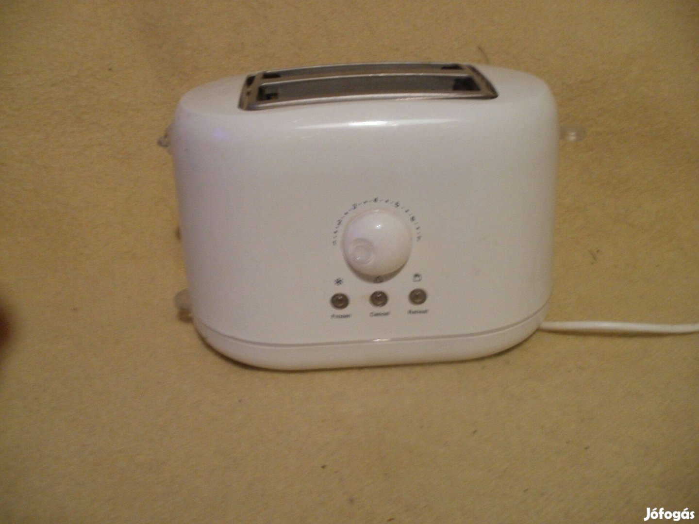 Eladó nagyon jó állapotban lévő TESCO Elektromos Kenyérpirít