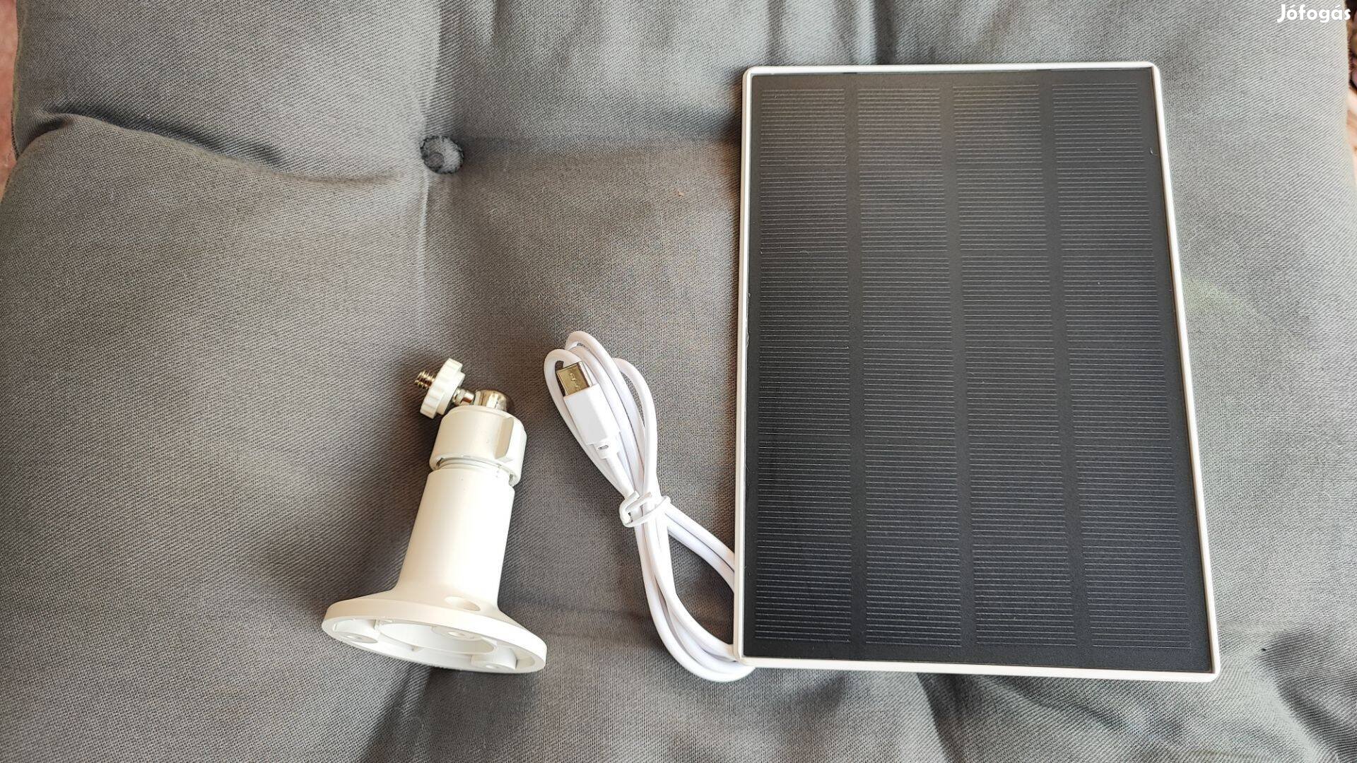 Eladó napelemes töltő Vadonatúj