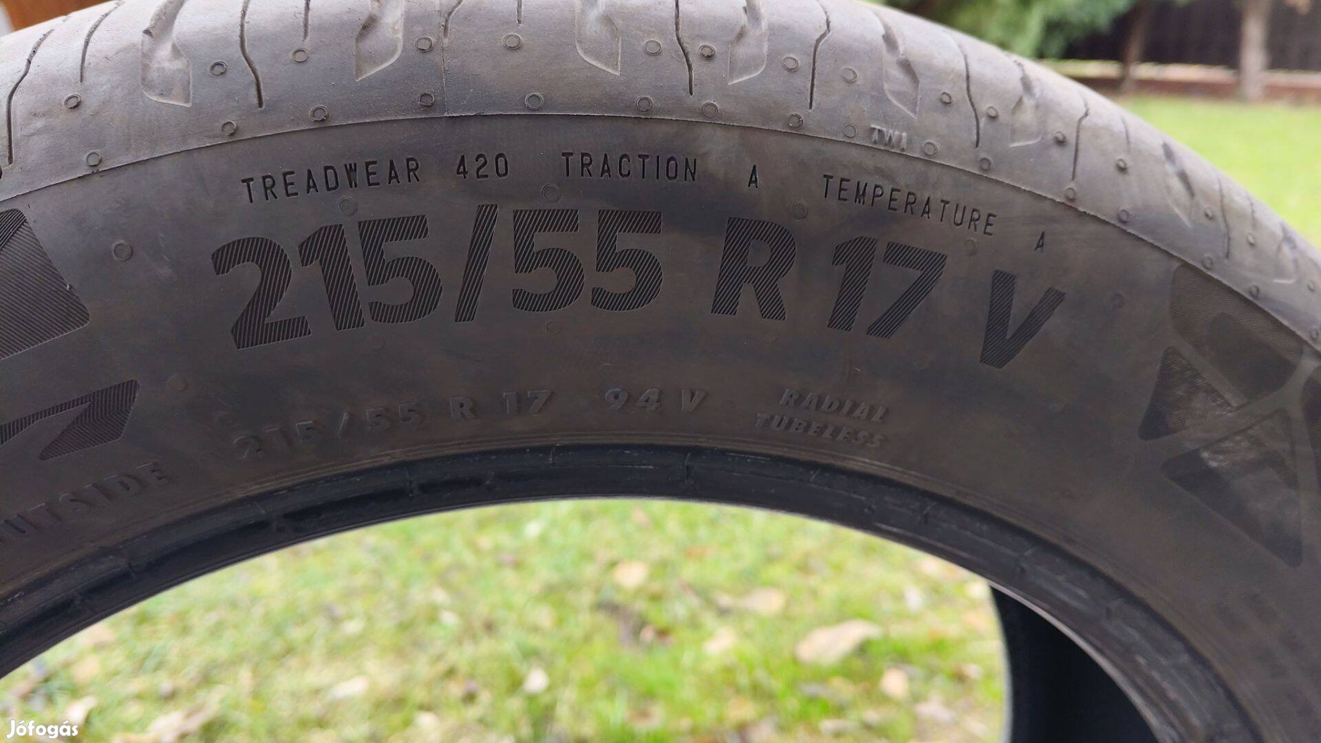 Eladó négy használt Continental nyári gumi Méret: 215/55 R17