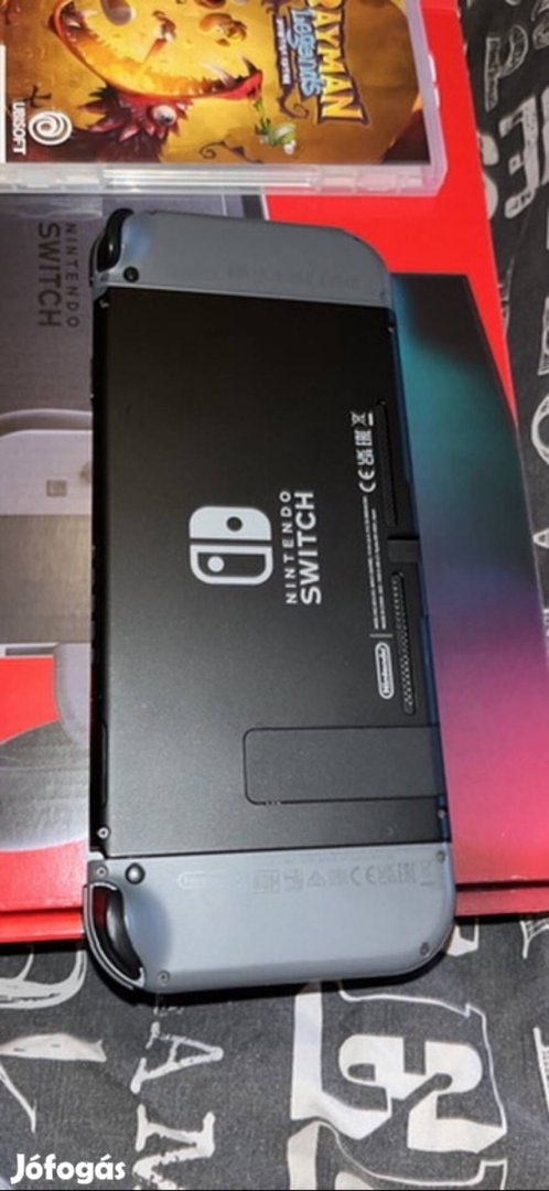 Eladó nintendo switch v2!