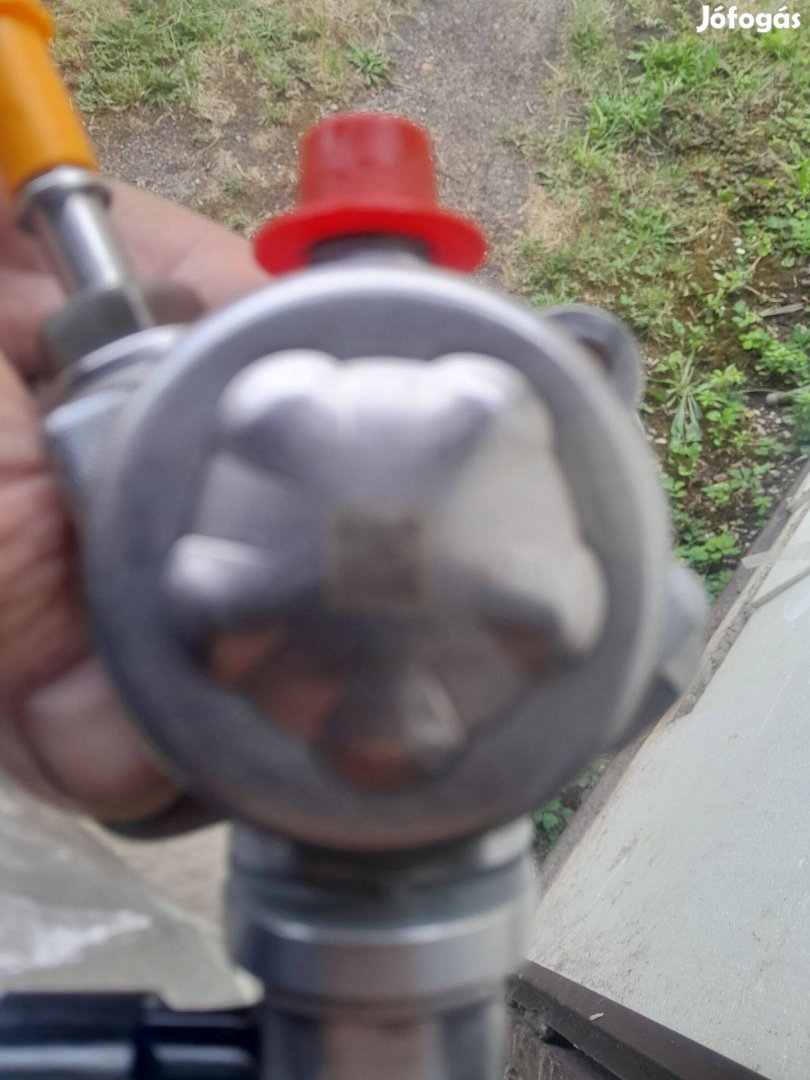 Eladó nissan qashqai 1.2 dig-t nagynyomású üzemanyag szivattyú