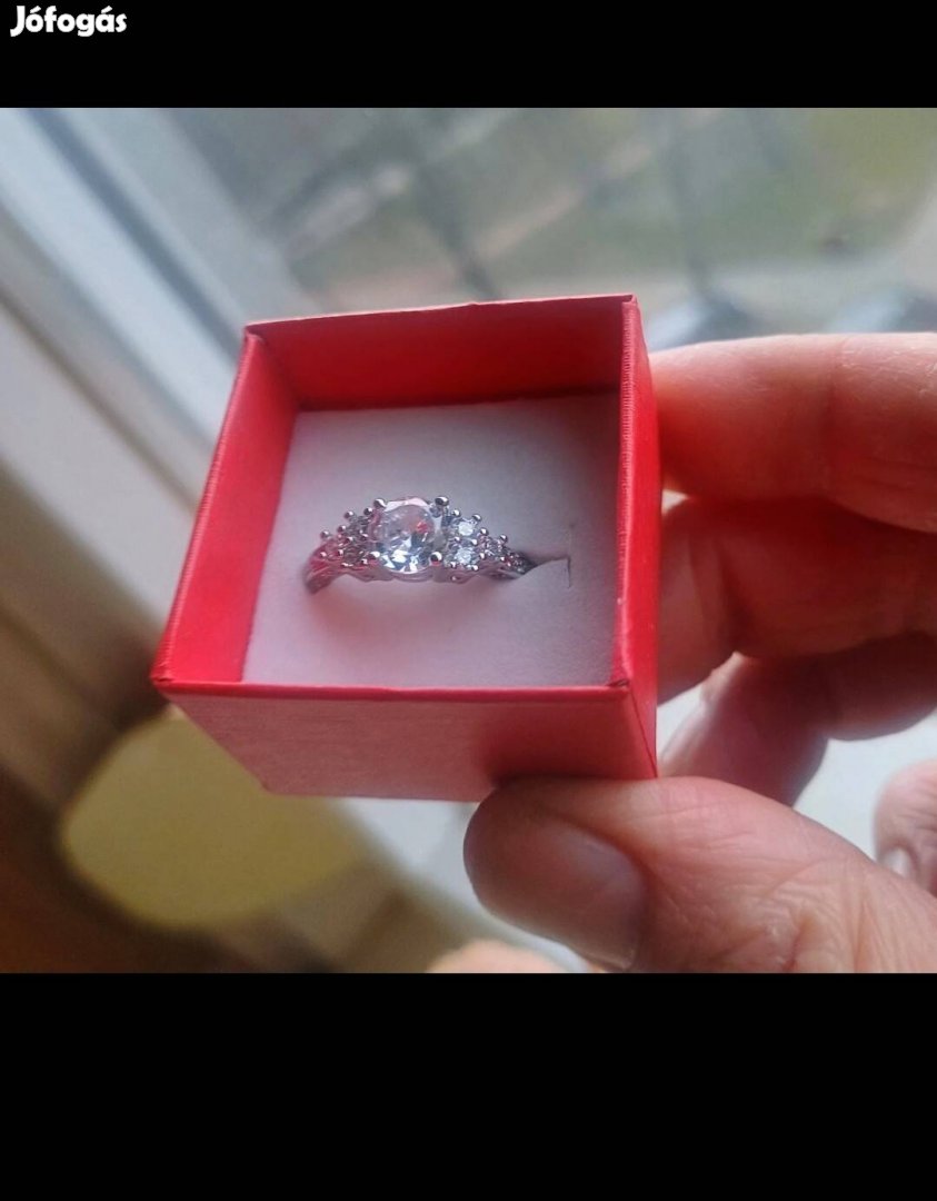 Eladó női gyűrű-2600ft